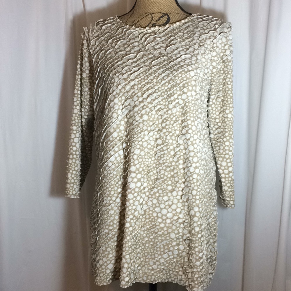 Susan Graver Beige White Polka Dot Ruffle Tunic